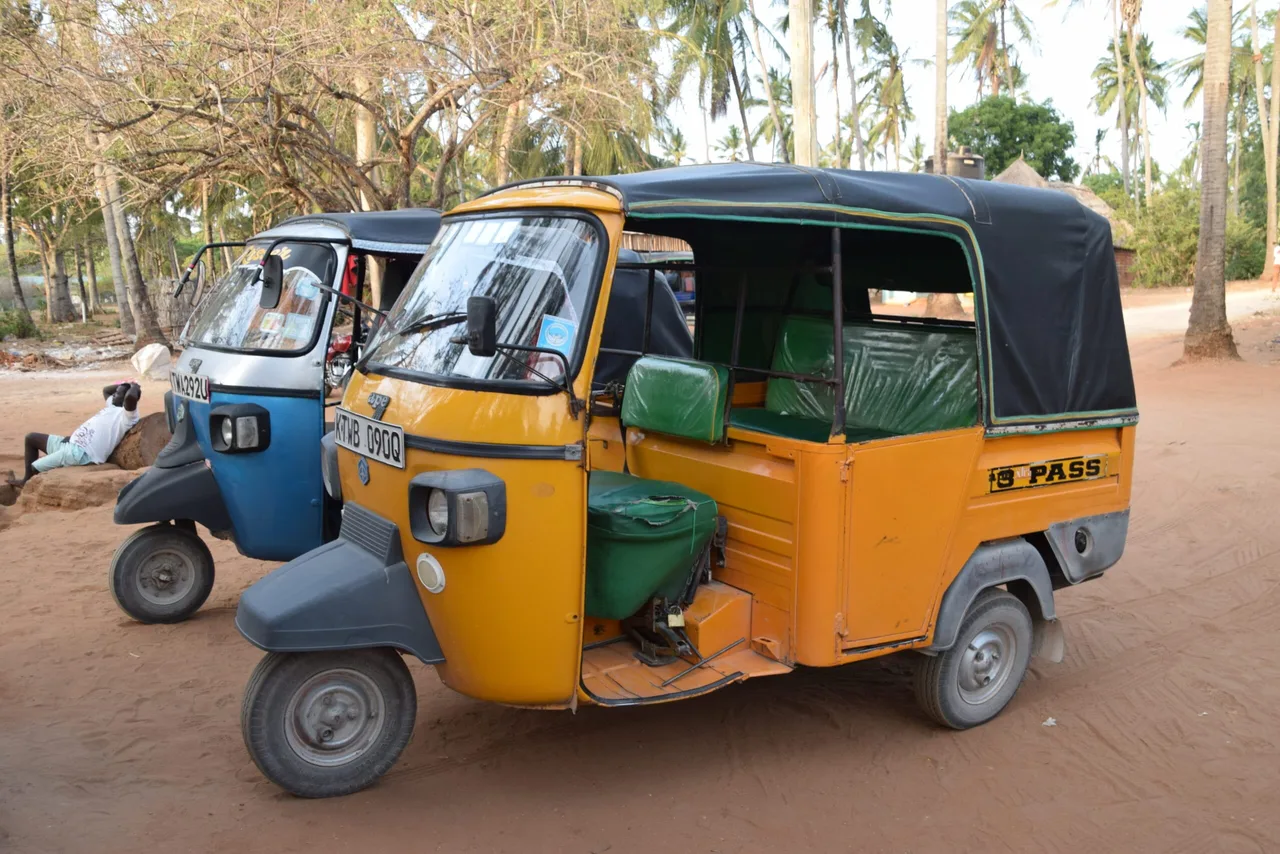 Tuk-tuks à Watamu