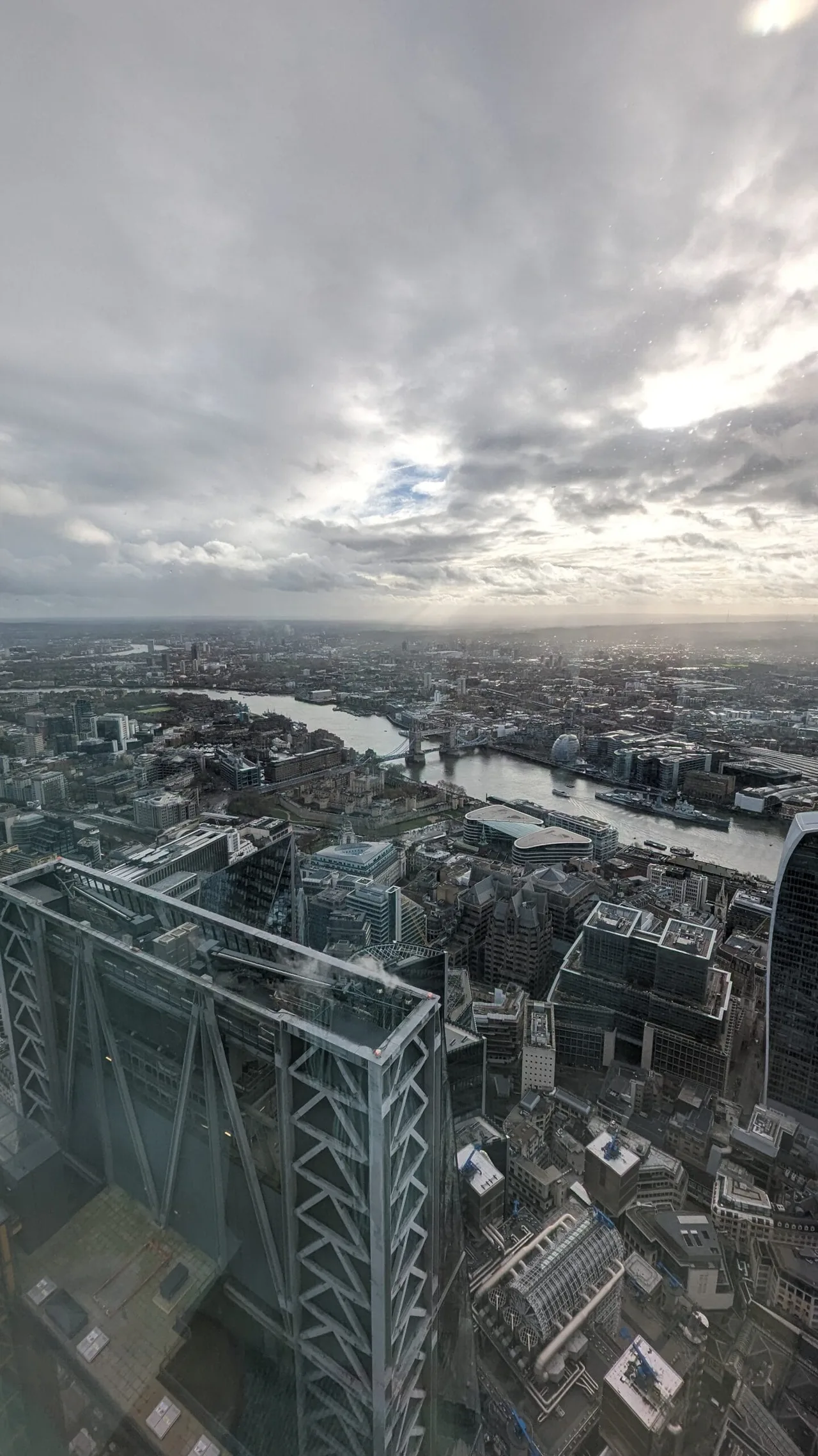 Horizon 22, London