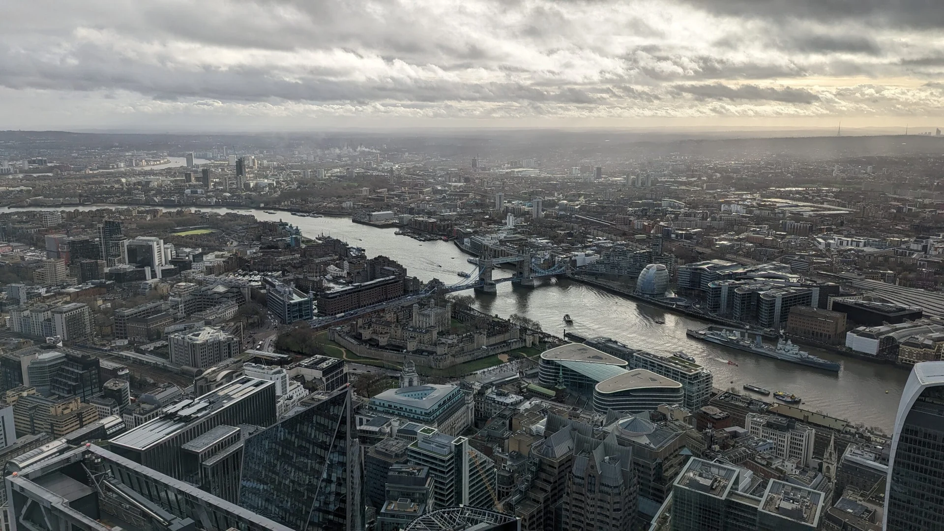 Horizon 22, London