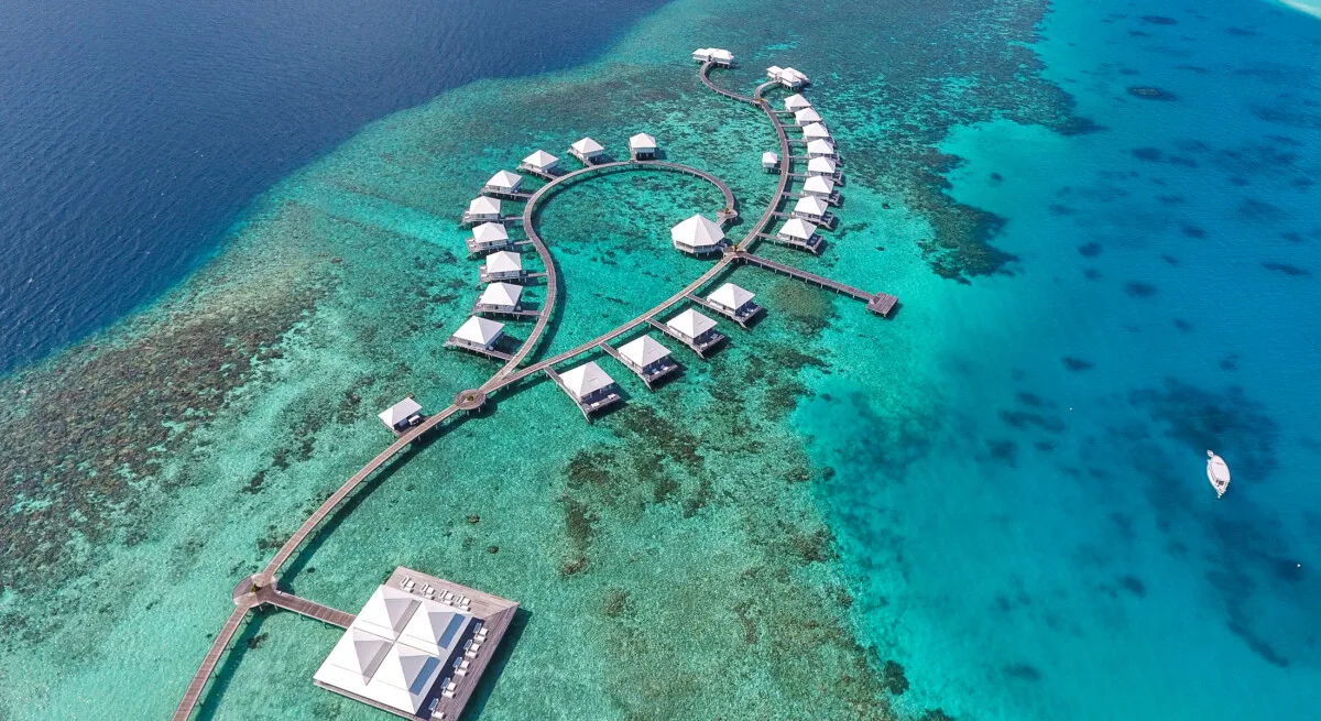 Diamonds-Thudufushi-1.jpg